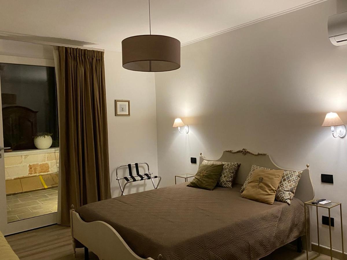 B&B Villa Gallo Torre Squillace ภายนอก รูปภาพ